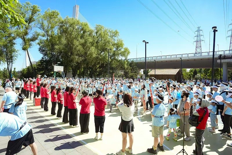 奔跑吧！大国少年——贝尔安亲东北区域亲子马拉松燃情开跑